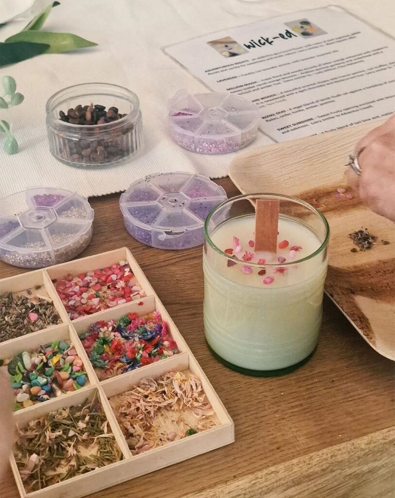 DecoratingCandle